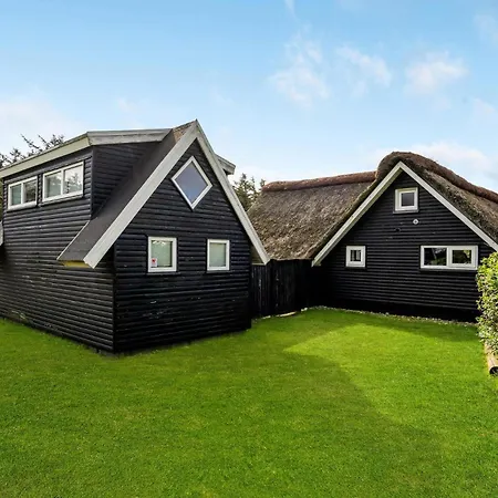 Holiday home Awesome In Harboore With Wifi *